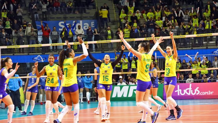 Brasil encerra passagem por Suzano com nova vitória sobre a Argentina