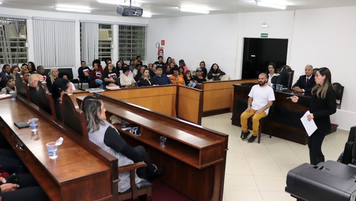 Promotoras Legais participam de Júri Simulado de feminicídio