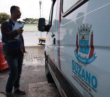 Permissionários do transporte complementar começam a receber novos alvarás