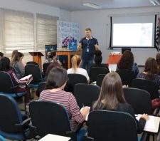 Parceria leva aula sobre fluxo de caixa a alunas do curso ‘Mulheres com Propósito’