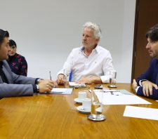 Prefeito de Suzano solicita ao DER criação de rotatórias na rodovia Índio Tibiriçá