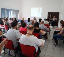 Vigilância Sanitária capacita membros de instituições para idosos de Suzano