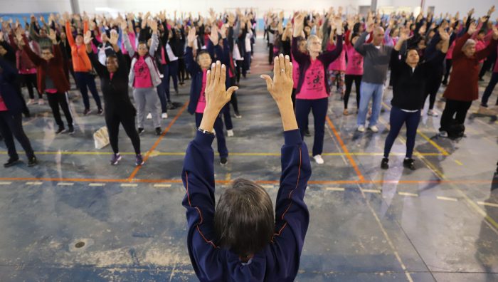 Mais de 600 pessoas participam da Gincana Esportiva da Melhor Idade