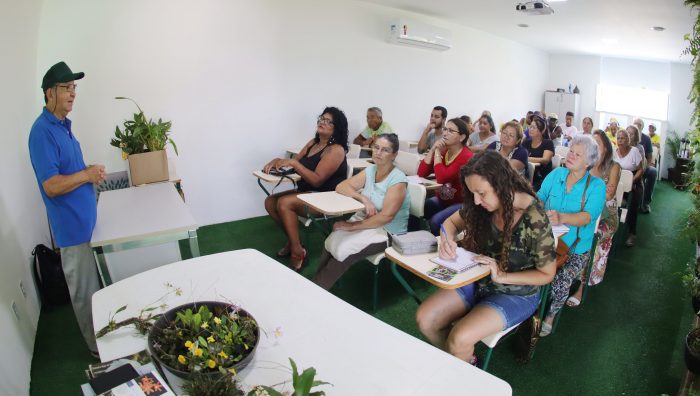 Viveiro Municipal promove nova palestra sobre cultivo de orquídeas