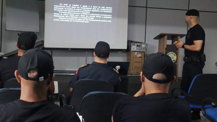GCM dá início à formação de agentes em patrulhamento tático