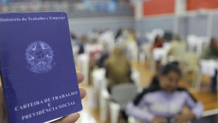 Parceria garante cursos para beneficiários da Frente de Trabalho