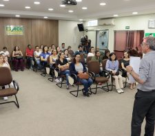 Vigilância Sanitária promove nova palestra sobre proibição de canudos
