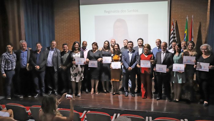 Conselheiros tutelares eleitos são diplomados em Suzano