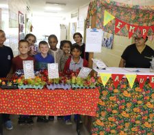 Feira de Empreendedorismo movimenta alunos da Vila São Pedro