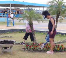 Alunos do curso de Jardinagem revitalizam monumento de Zumbi dos Palmares