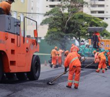 Pavimentação da rua Rui Barbosa entra na etapa final