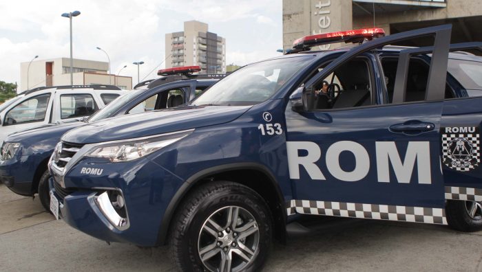 GCM de Suzano recebe novas viaturas, armas e equipamentos