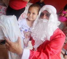 Natal Solidário presenteia 6 mil crianças em situação de vulnerabilidade