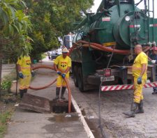 Equipes de zeladoria intensificam trabalhos em Suzano