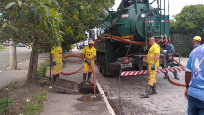 Equipes de zeladoria intensificam trabalhos em Suzano