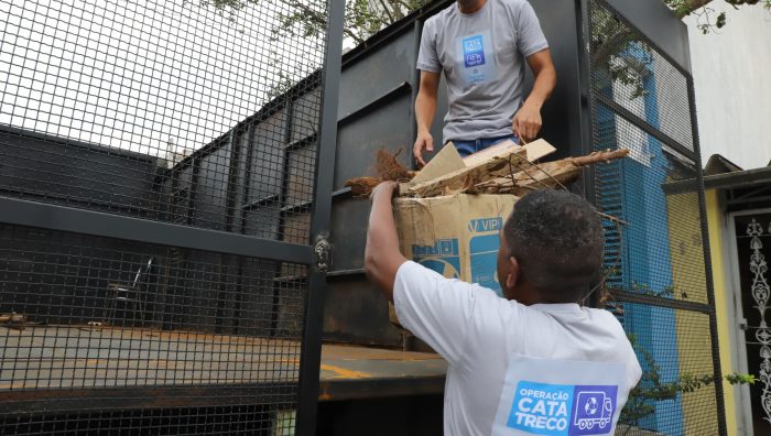 Operação Cata-Treco começa a atender mais seis bairros de Suzano