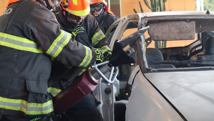 Prefeitura entrega novo equipamento ao Corpo de Bombeiros de Suzano