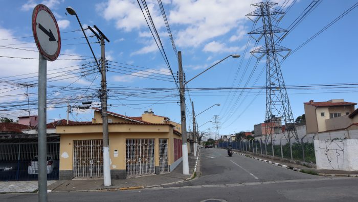 Rua da Vila Amorim terá mudança de direção a partir deste domingo