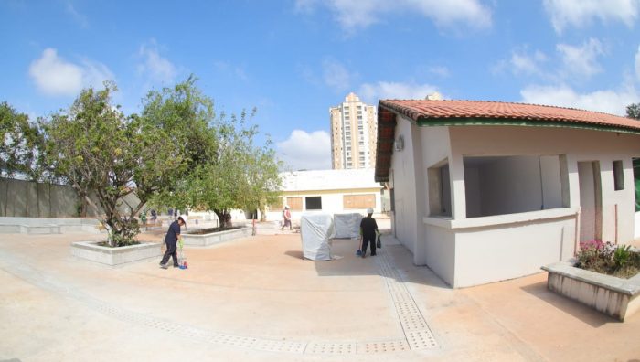 Prefeito de Suzano acompanha obras da Escola Estadual Raul Brasil