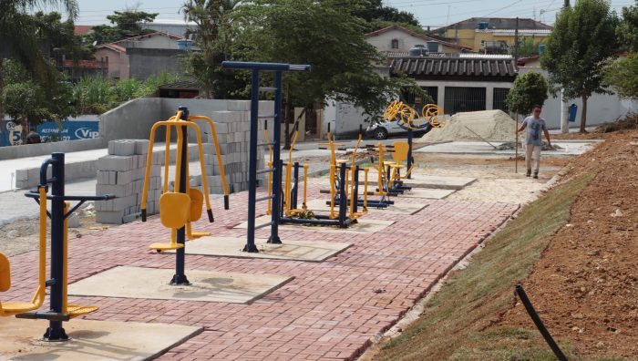 Obras de praças no Jardim Colorado estão 70% prontas