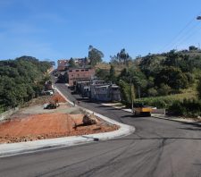 Serviços de pavimentação são concluídos no Jardim Carla