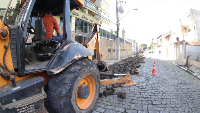 Rua Ipiranga contará com asfalto até o fim de junho