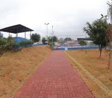 Revitalização de praça é concluída no Jardim Colorado