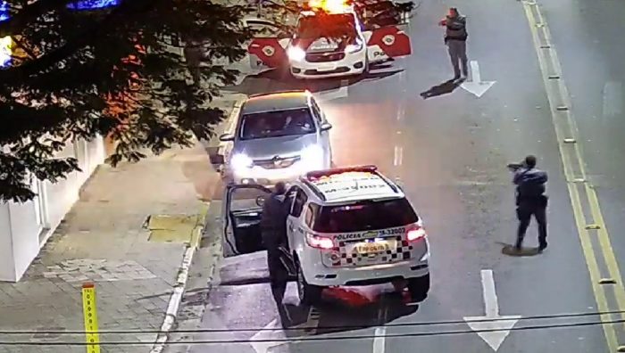CSI auxilia na captura de procurado e na apreensão de veículo roubado