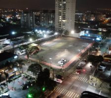 Parque Maria Helena, ruas do centro e Largo da Feira ganham nova iluminação
