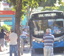 Suzano mantém frota de ônibus e vans acima da demanda nas linhas municipais