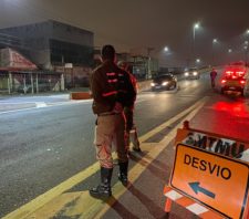 Viaduto Ryu Mizuno passa por trabalhos de manutenção