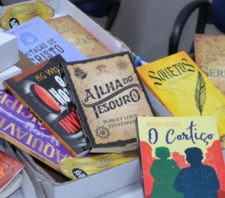 Cultura prepara kits de leitura para vencedores do Concurso de Contos