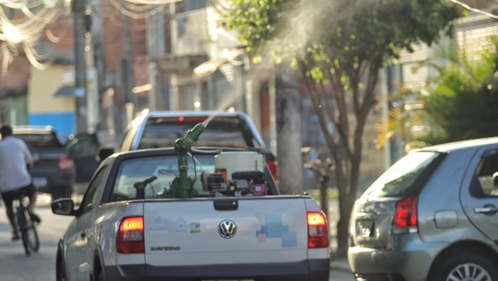 Zoonoses realiza ações de combate ao Aedes aegypti no Miguel Badra