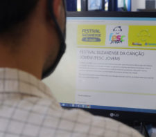 Cultura prorroga inscrições para Festival da Canção online