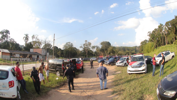 Prefeitura de Suzano encerra festa clandestina com aglomeração