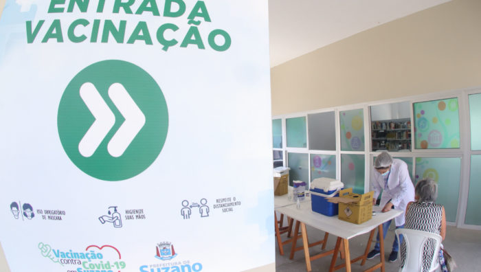 Suzano vacina idosos de 72 anos nesta segunda-feira