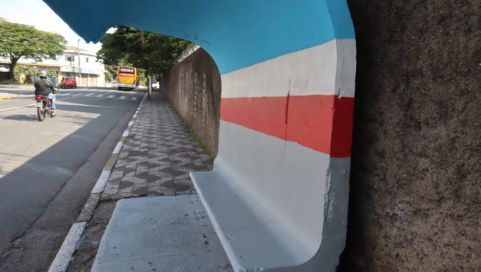 Secretaria de Transportes de Suzano revitaliza 20 pontos de ônibus em duas semanas