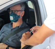 Idosos de 68 anos recebem 2ª dose da vacina nesta sexta-feira