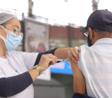 Suzano realiza mais de 4,3 mil aplicações em um dia de campanha