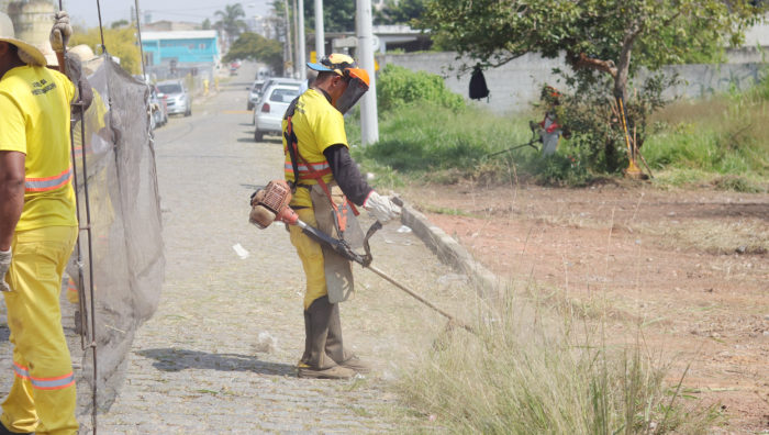 Fim de semana é marcado por mutirão de zeladoria na Vila Urupês