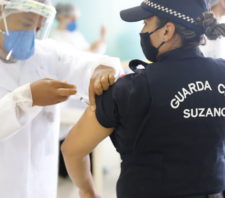Profissionais da Segurança Pública de Suzano são imunizados contra a Covid-19