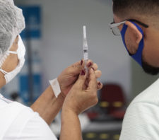 Suzano alcança 54 mil vacinados com a 1ª dose contra a Covid-19
