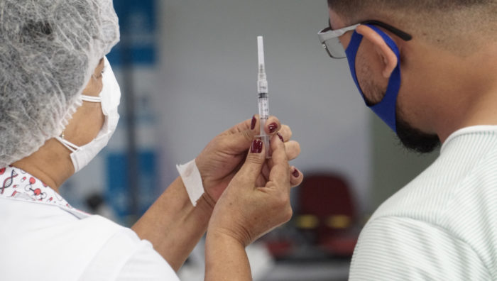 Suzano alcança 54 mil vacinados com a 1ª dose contra a Covid-19