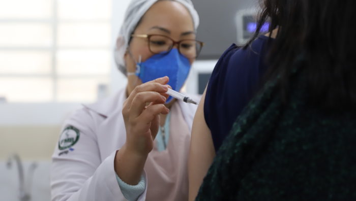 Vacinação contra a gripe alcança 4 mil pessoas em campanha ampliada
