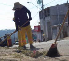 Mutirão leva serviços de zeladoria à região do Jardim São José