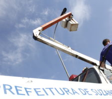 Suzano realiza mais de 800 reparos na iluminação pública em julho