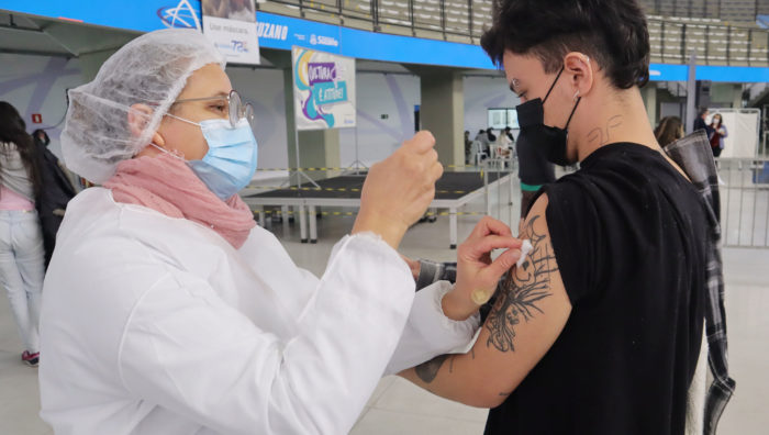 ‘Virada da Vacina’ estipula aplicação de 10 mil doses contra a Covid-19
