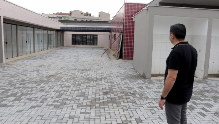 Prefeito de Suzano vistoria quatro obras em conclusão