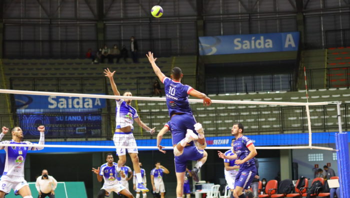 Vitória no vôlei e clássico no futebol marcam semana de esportes em Suzano