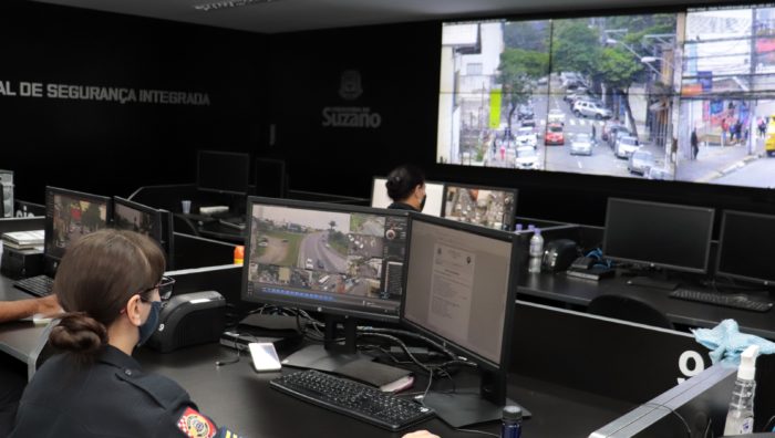 GCM apreende drogas no Jardim Colorado e impede pichação no centro